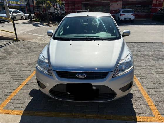 FORD FOCUS 1.6 GL 8V FLEX 4P MANUAL